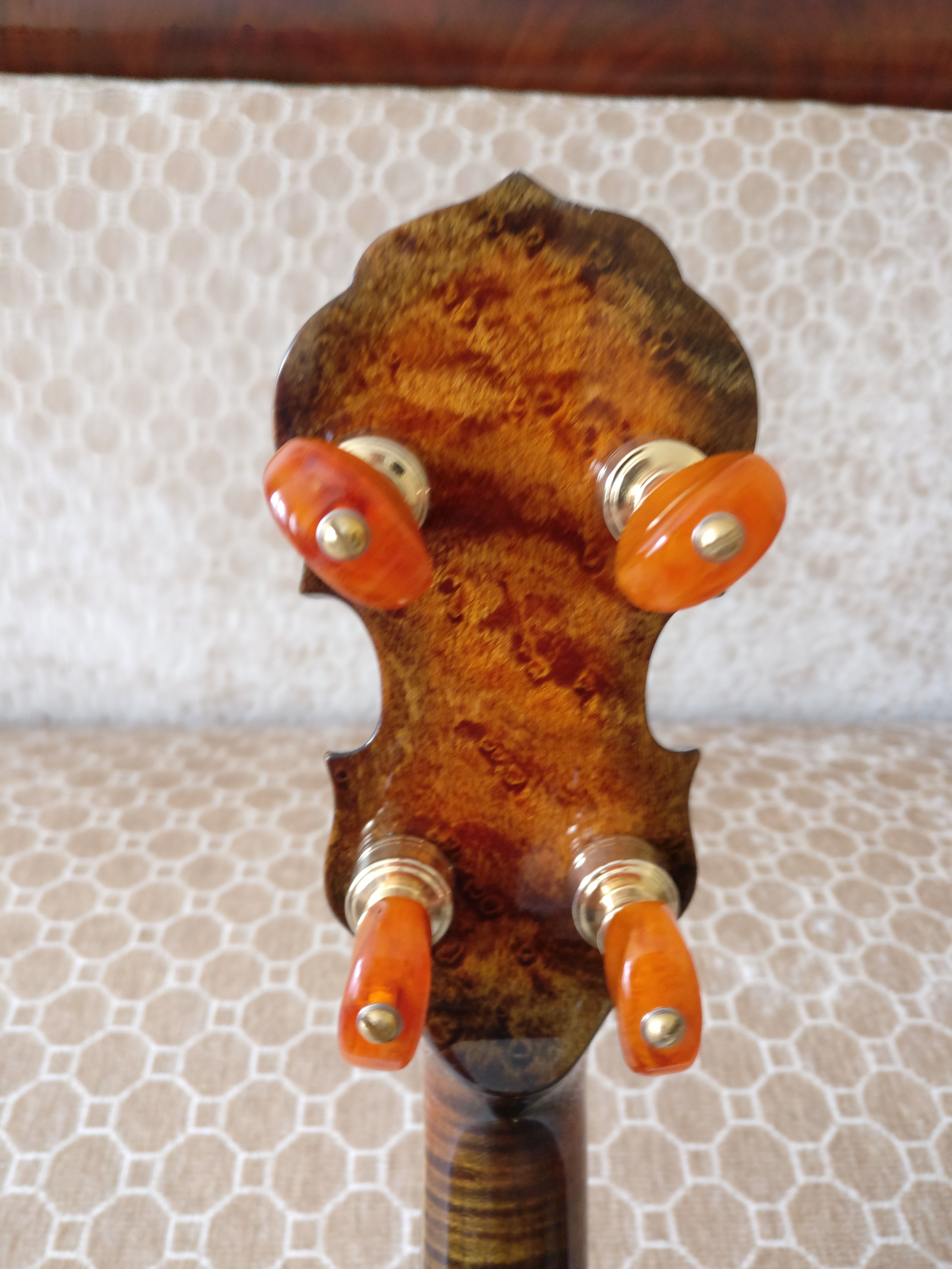 Headstock rear